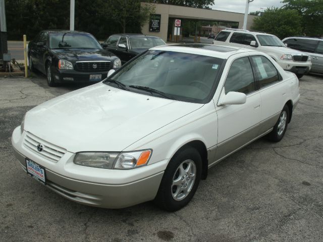 1999 Toyota Camry X
