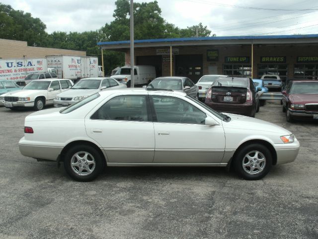 1999 Toyota Camry X