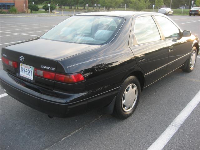 1999 Toyota Camry Unknown