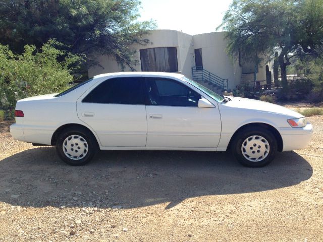 1999 Toyota Camry X