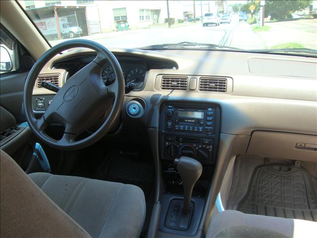1999 Toyota Camry Unknown