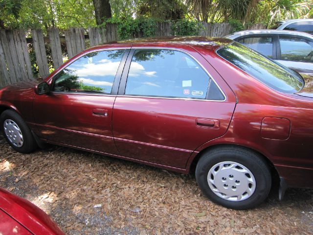 1999 Toyota Camry Laranie