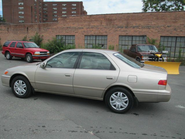 2000 Toyota Camry X