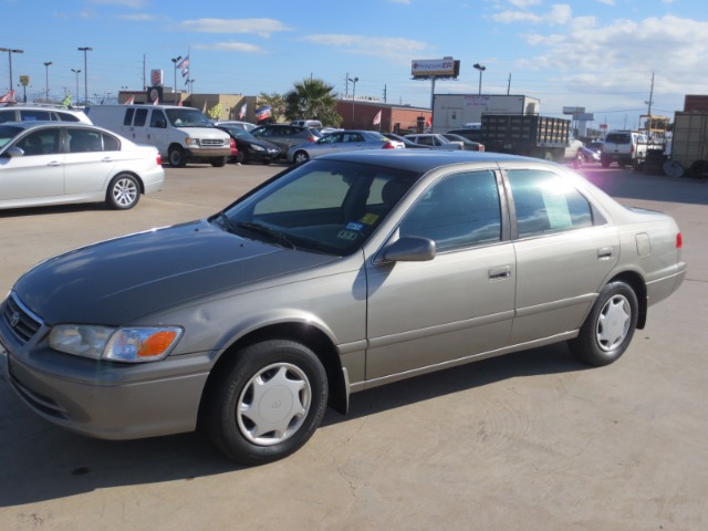 2000 Toyota Camry X