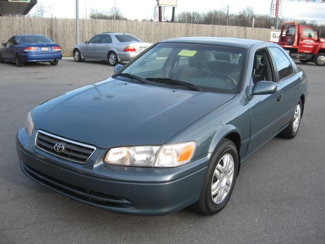 2000 Toyota Camry X