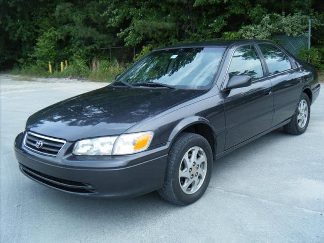 2000 Toyota Camry X