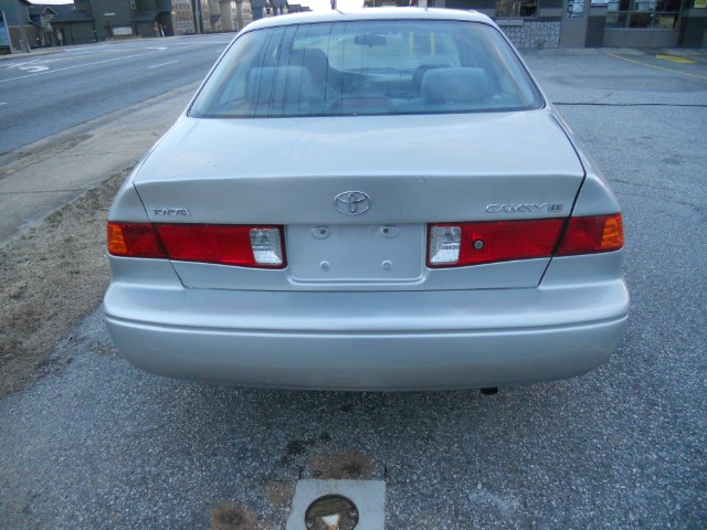 2000 Toyota Camry SEL Sport Utility 4D