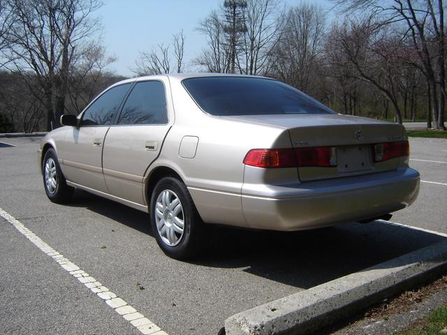 2000 Toyota Camry X