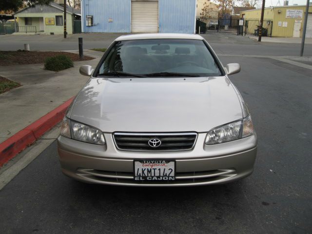 2000 Toyota Camry X