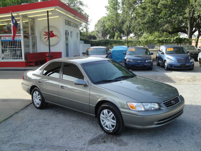 2000 Toyota Camry X