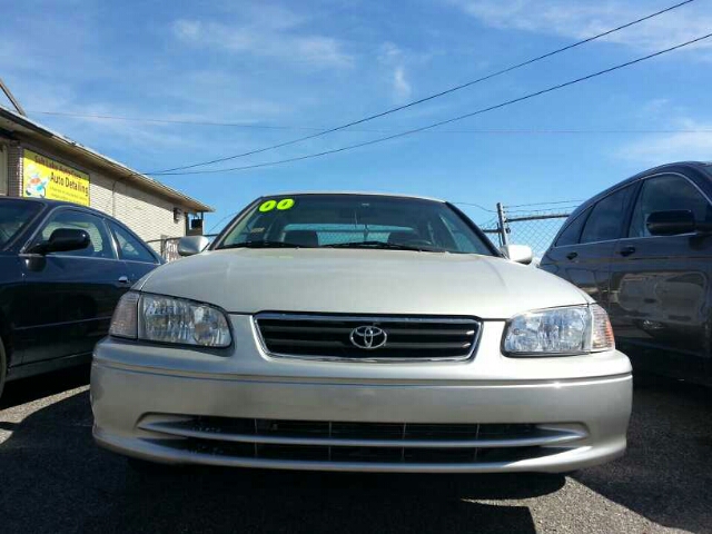 2000 Toyota Camry 4dr FWD Auto 3.5L V6