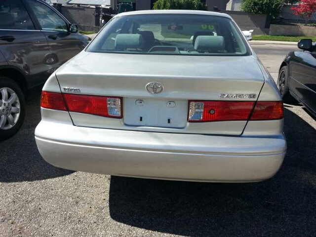 2000 Toyota Camry 4dr FWD Auto 3.5L V6