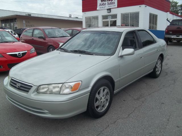 2000 Toyota Camry X