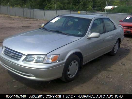 2000 Toyota Camry X