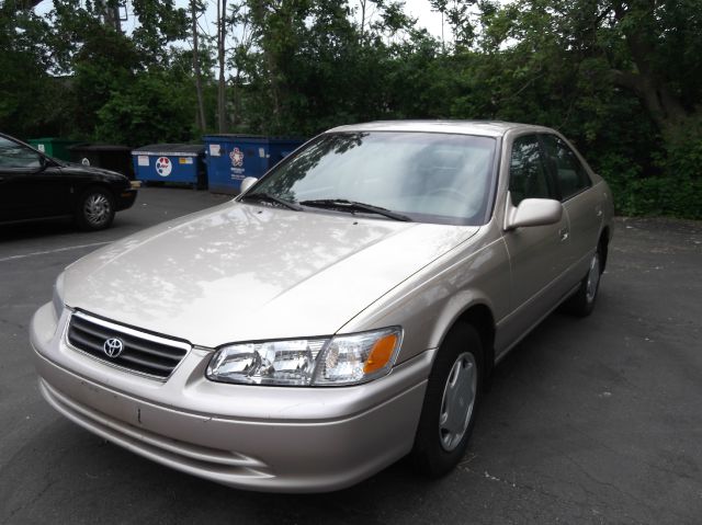 2000 Toyota Camry SEL Sport Utility 4D