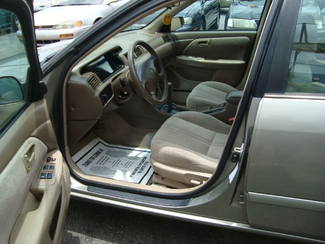 2000 Toyota Camry X