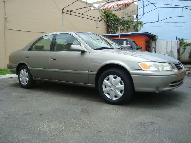 2000 Toyota Camry X