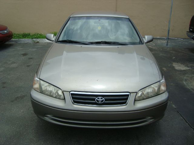 2000 Toyota Camry X