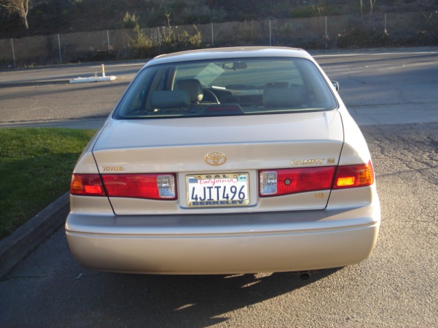 2000 Toyota Camry Ext. Cab 6.5-ft. Bed 4WD