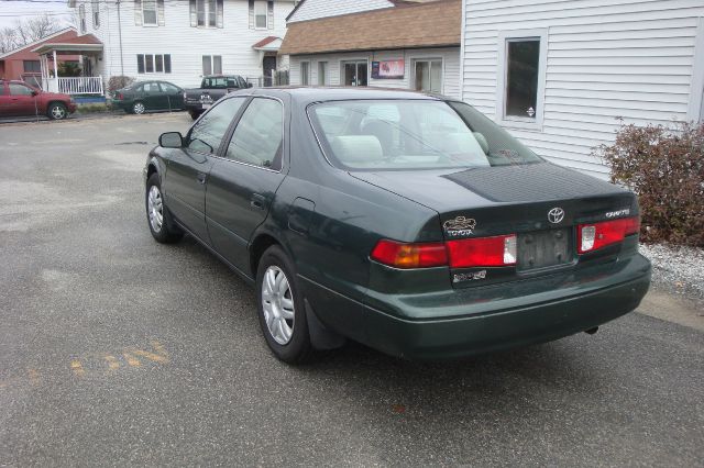 2000 Toyota Camry X