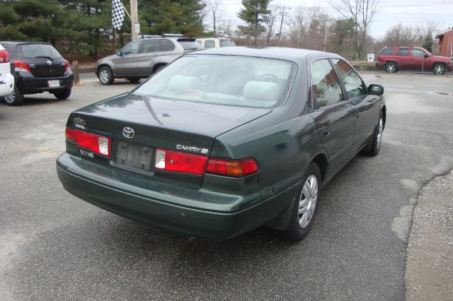 2000 Toyota Camry X