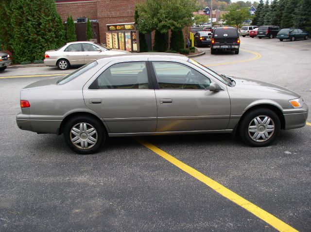 2000 Toyota Camry X
