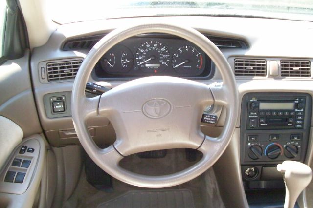 2000 Toyota Camry SEL Sport Utility 4D