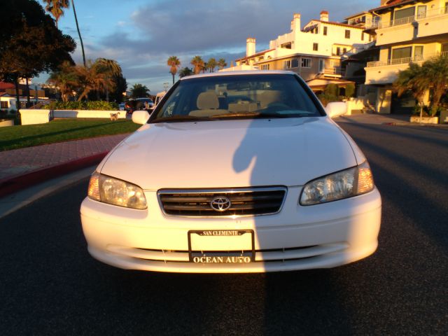 2000 Toyota Camry X