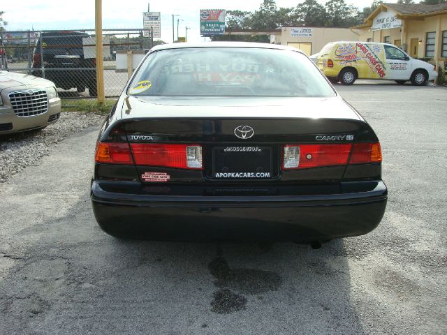 2000 Toyota Camry SEL Sport Utility 4D
