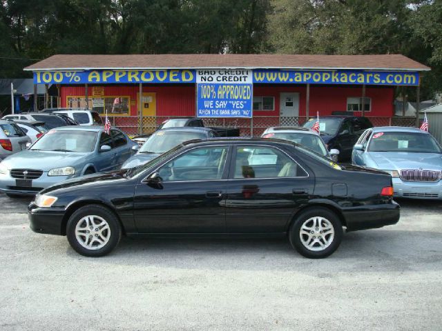 2000 Toyota Camry SEL Sport Utility 4D
