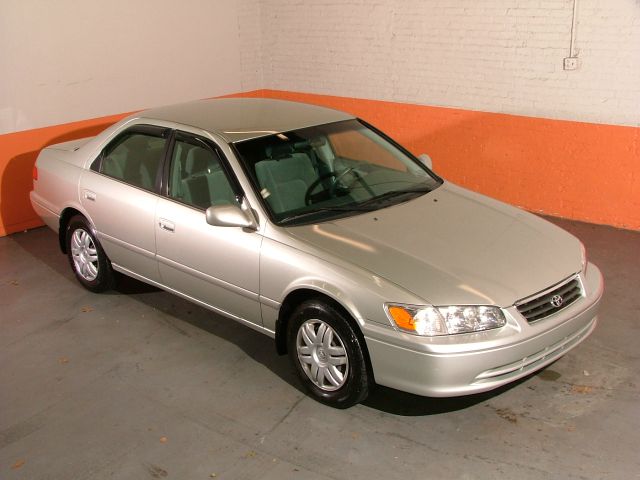 2000 Toyota Camry X