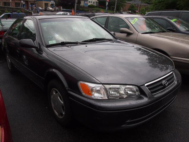 2000 Toyota Camry X