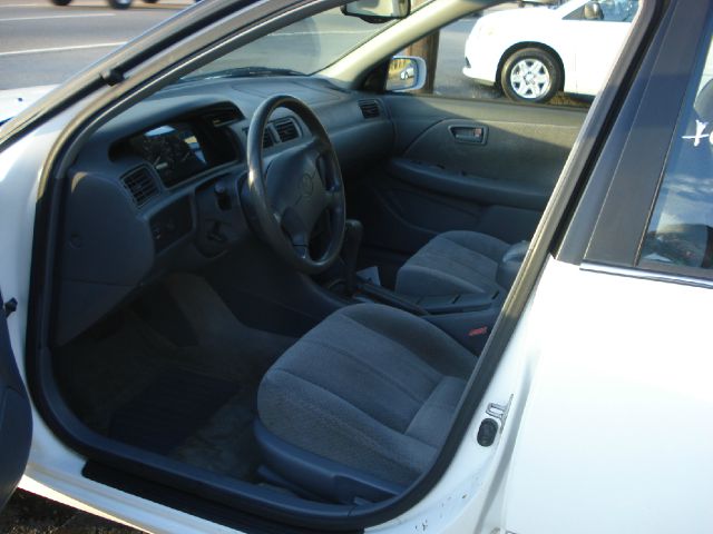 2000 Toyota Camry X