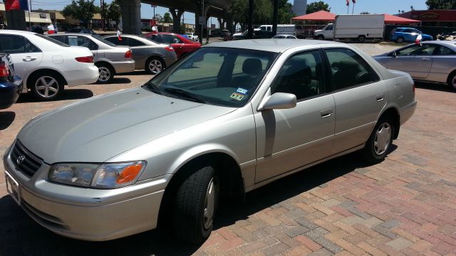 2000 Toyota Camry SEL Sport Utility 4D