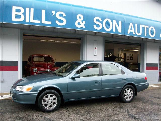 2000 Toyota Camry Enthusiast 2D Roadster