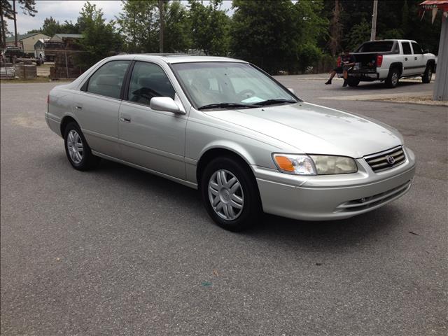 2000 Toyota Camry X