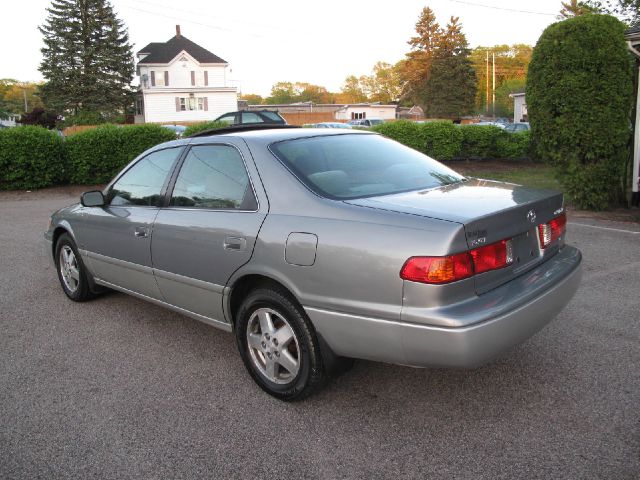 2001 Toyota Camry T6 AWD 7-passenger Leather Moonroof