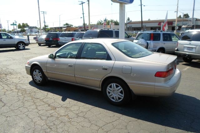 2001 Toyota Camry SEL Sport Utility 4D
