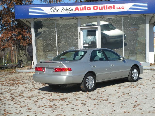 2001 Toyota Camry X