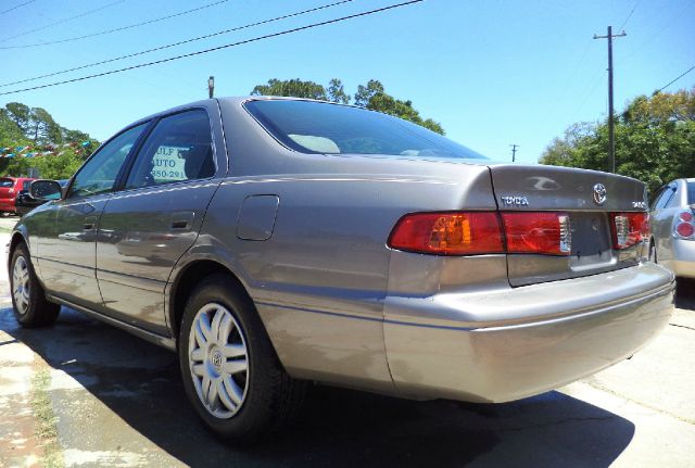 2001 Toyota Camry FWD 5DR WGN I4 CVT S