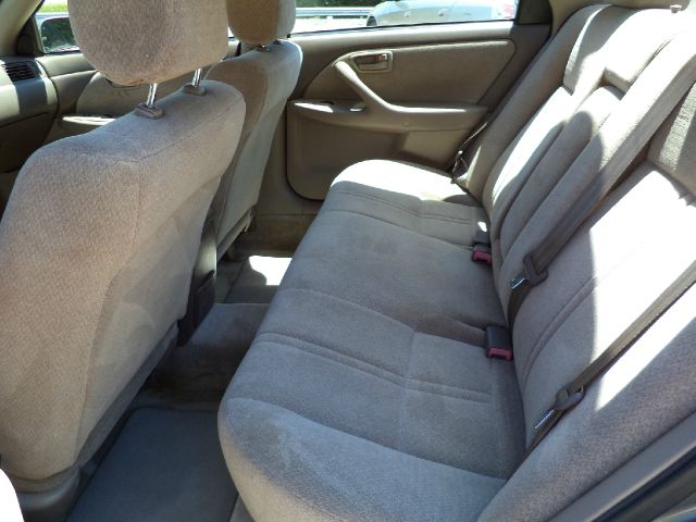 2001 Toyota Camry FWD 5DR WGN I4 CVT S