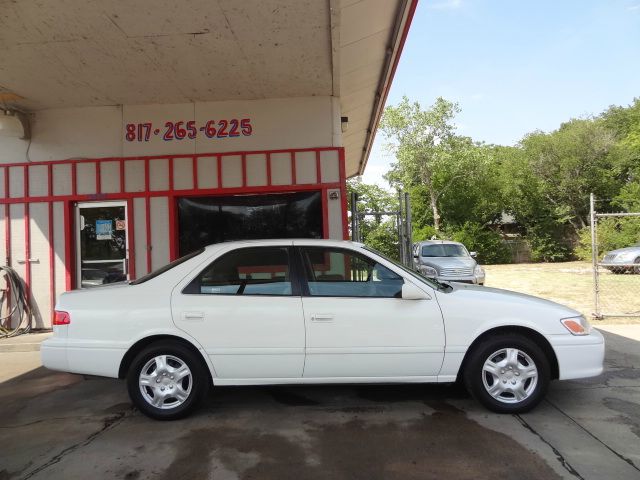 2001 Toyota Camry SEL Sport Utility 4D