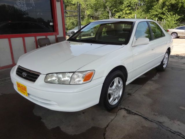 2001 Toyota Camry SEL Sport Utility 4D