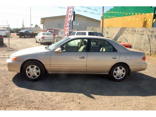 2001 Toyota Camry SEL Sport Utility 4D