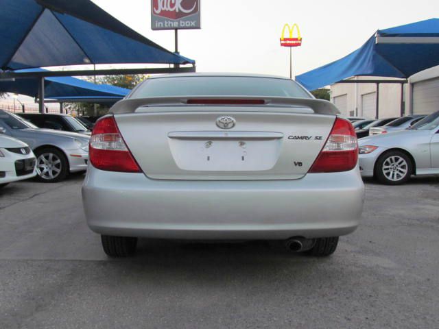 2002 Toyota Camry XLT Superduty Turbo Diesel