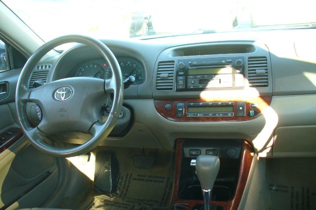 2002 Toyota Camry Ext. Cab 6.5-ft. Bed 4WD