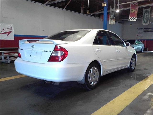 2002 Toyota Camry 5D Sedan