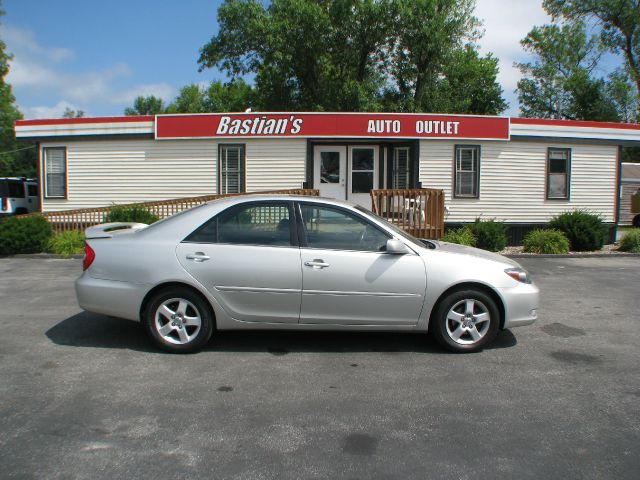 2003 Toyota Camry SE