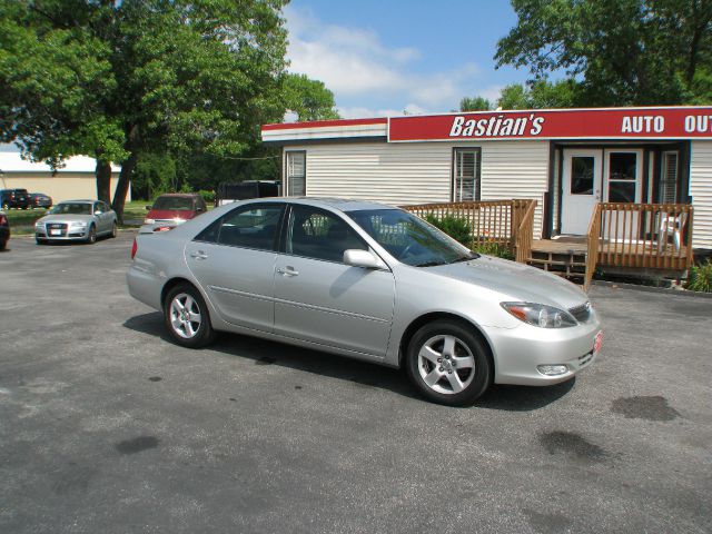 2003 Toyota Camry SE
