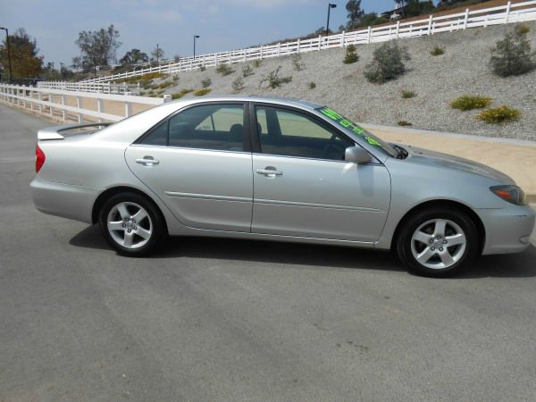 2003 Toyota Camry SE